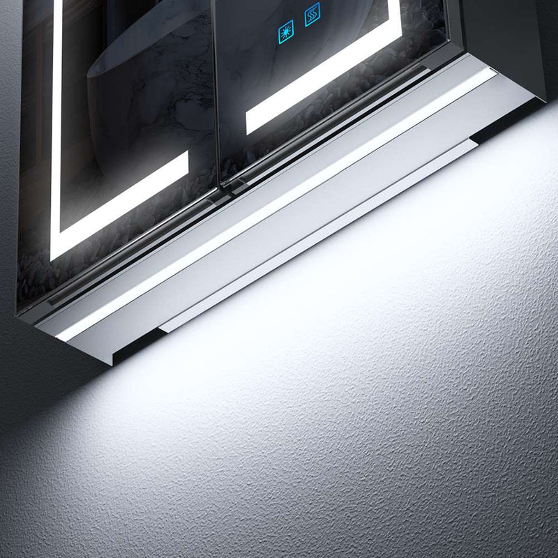 63x65cm LED Badezimmer Spiegelschrank mit Steckdose Antibeschlag Umgebungslicht 2-Tür